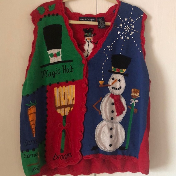 eagles eye Jackets & Blazers - Woman’s rare Eagles Eye VTG Y2k festival scalloped knit Christmas vest